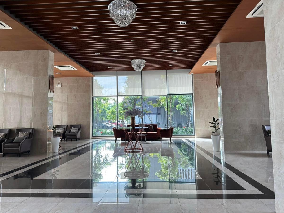 Condo-The-President-Sathorn-Ratchaphruek-3