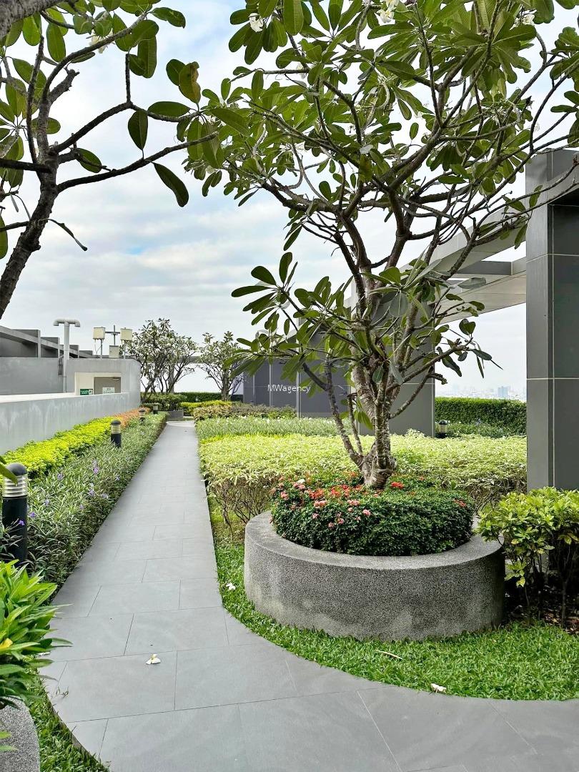 Condo-The-President-Sathorn-Ratchaphruek-3
