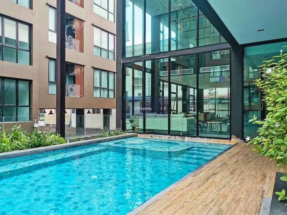 Brown-Condo-Ratchada-32