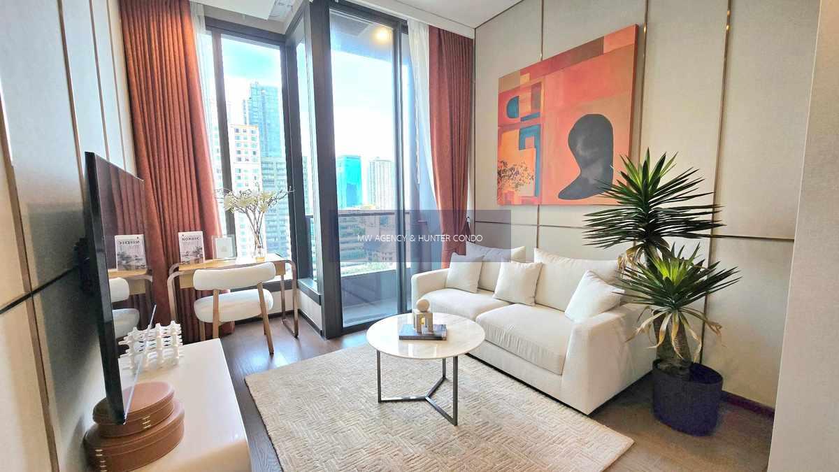 วัฒนา 💥เอสทีค ทองหล่อ🔴🟢🟡