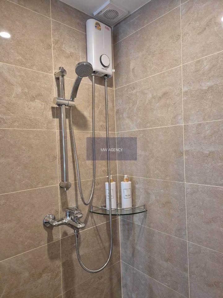 สวนหลวง💥รีเกิล ศรีนครินทร์ 40 🔴🟢🟡