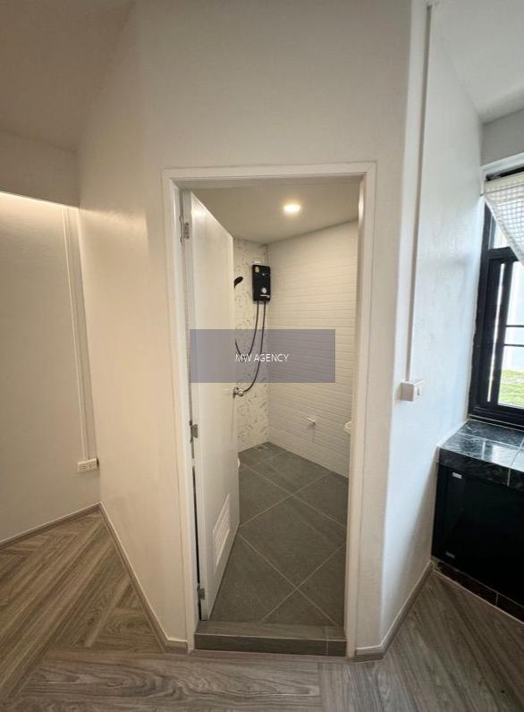 💥Grand Palace🔴🟢🟡