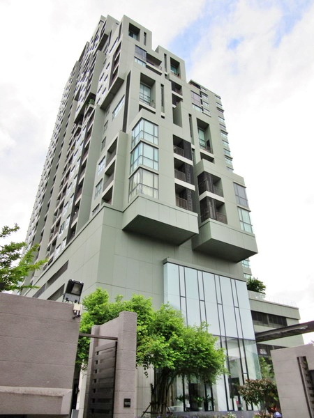 Condo-TEAL-Sathorn-Taksin